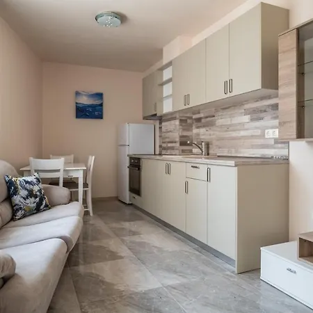 и студиа алекса And Alexa Apartment *