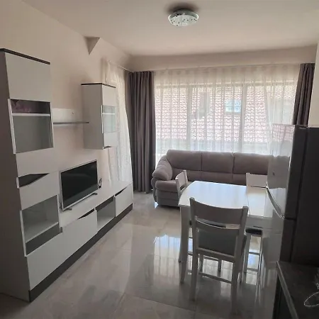 и студиа алекса And Alexa Apartment Sosopol